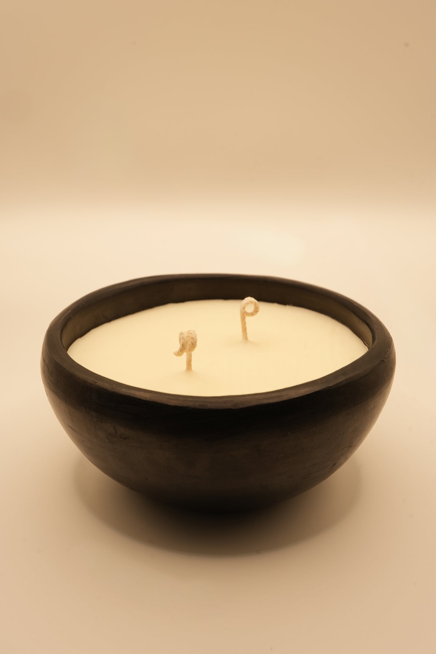 Black Ceramic Bowl Candle